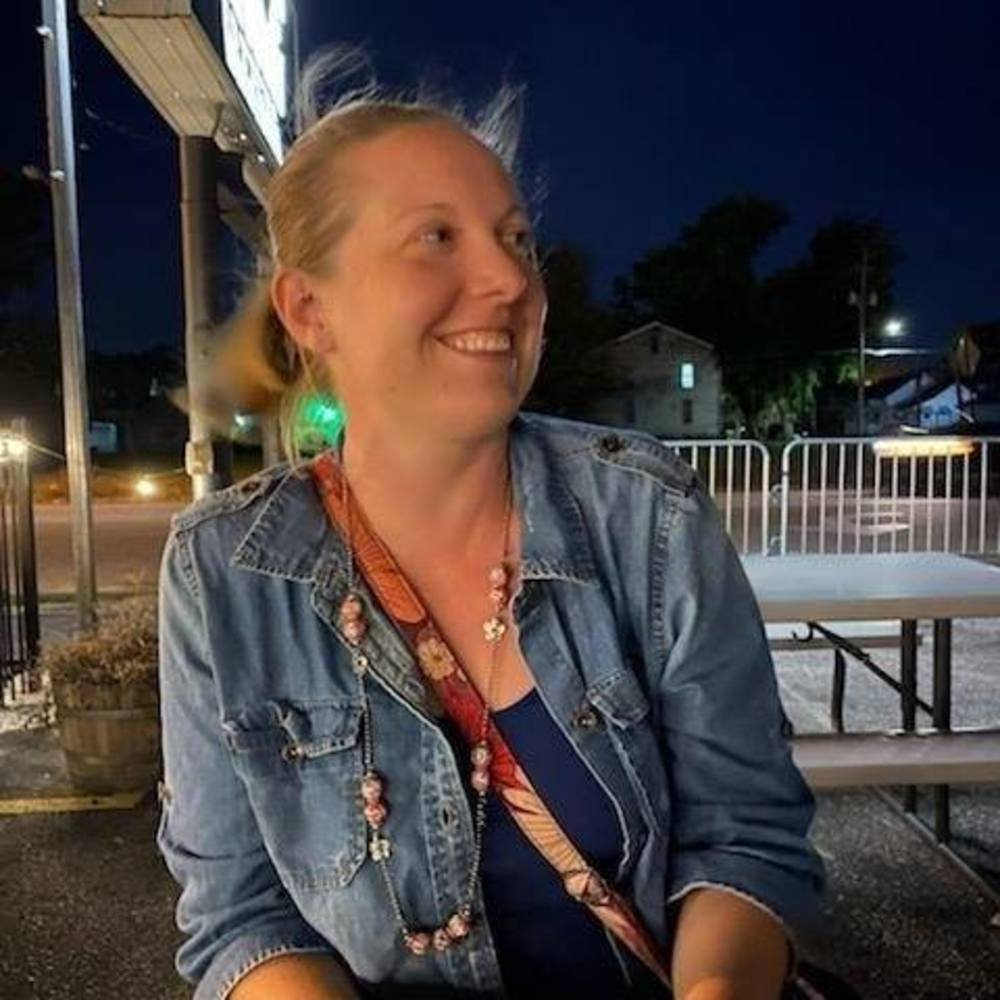 Meet your Posher, Stephanie